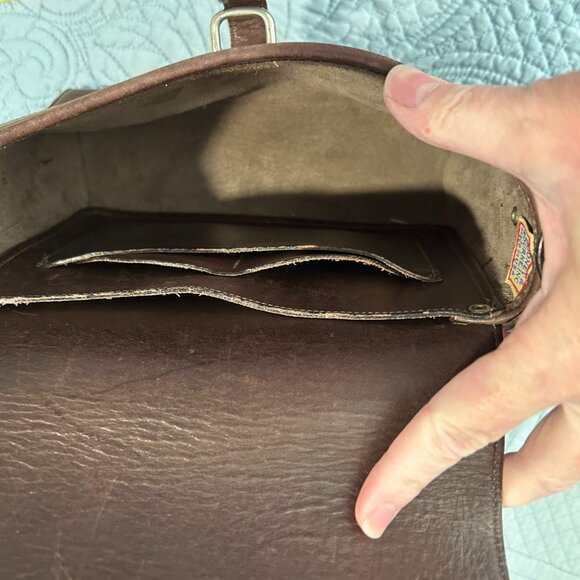 Vintage Dooney & Bourke brown purse - Picture 6 of 10